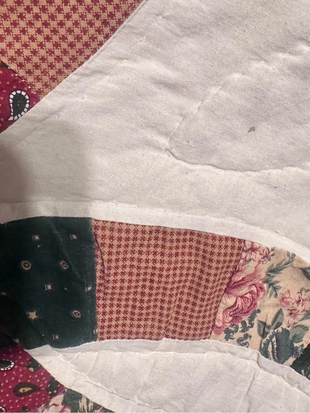 Vintage double wedding ring king size quilt